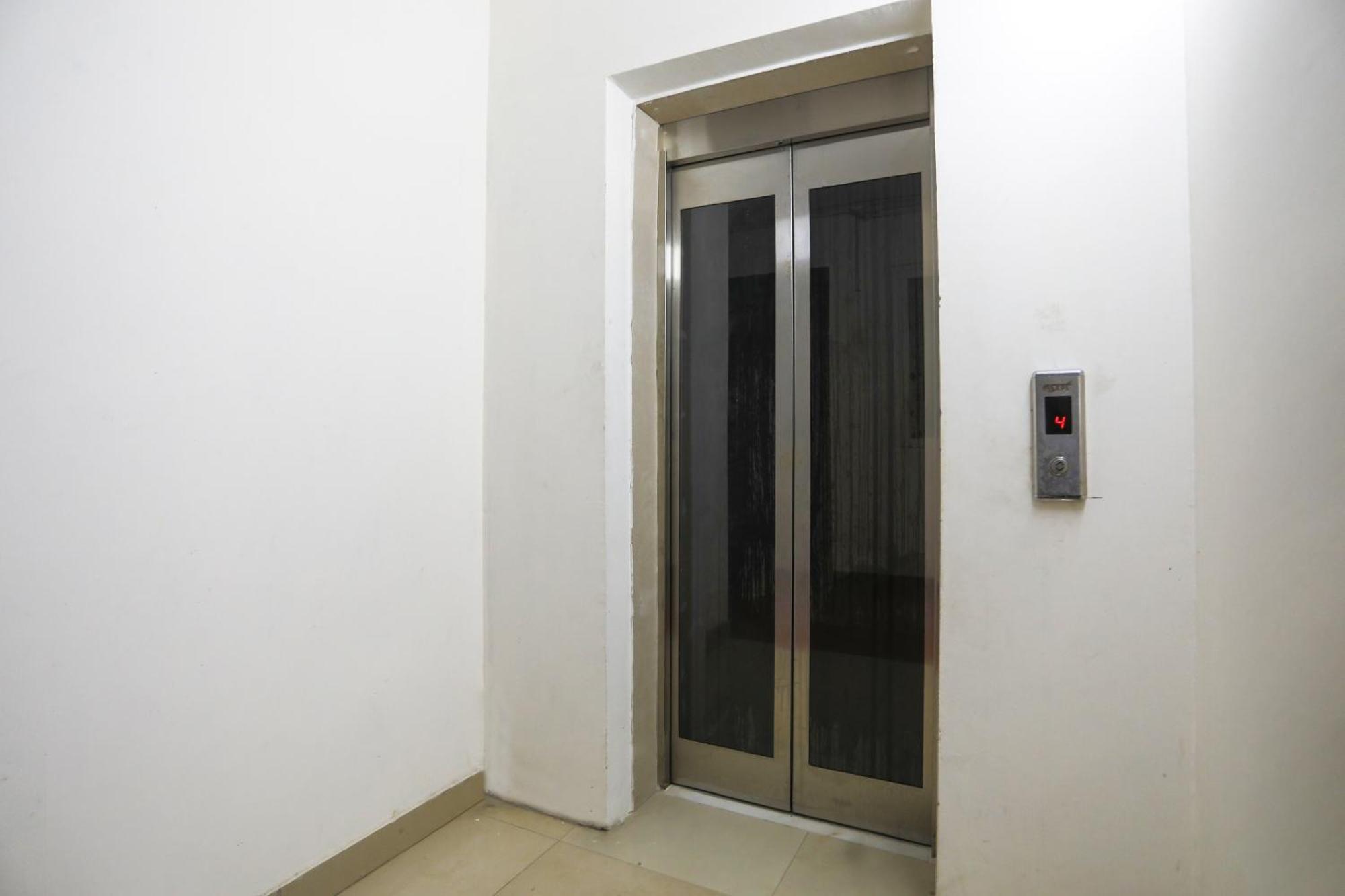 Hotel O Jsb Hotel Faridabad Ngoại thất bức ảnh