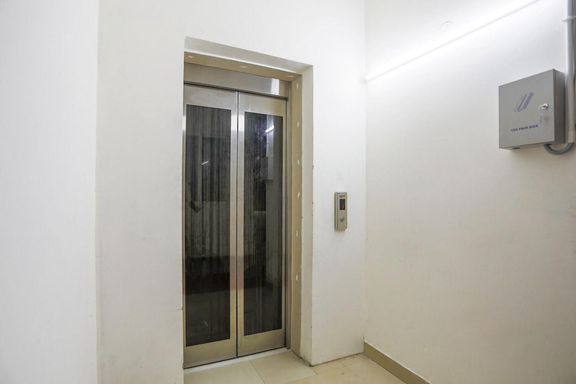 Hotel O Jsb Hotel Faridabad Ngoại thất bức ảnh